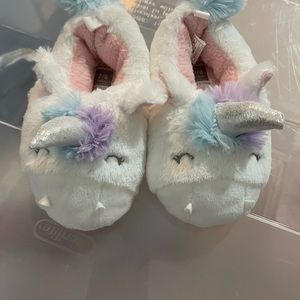 CARTERS TODDLER UNICORN SLIPPERS